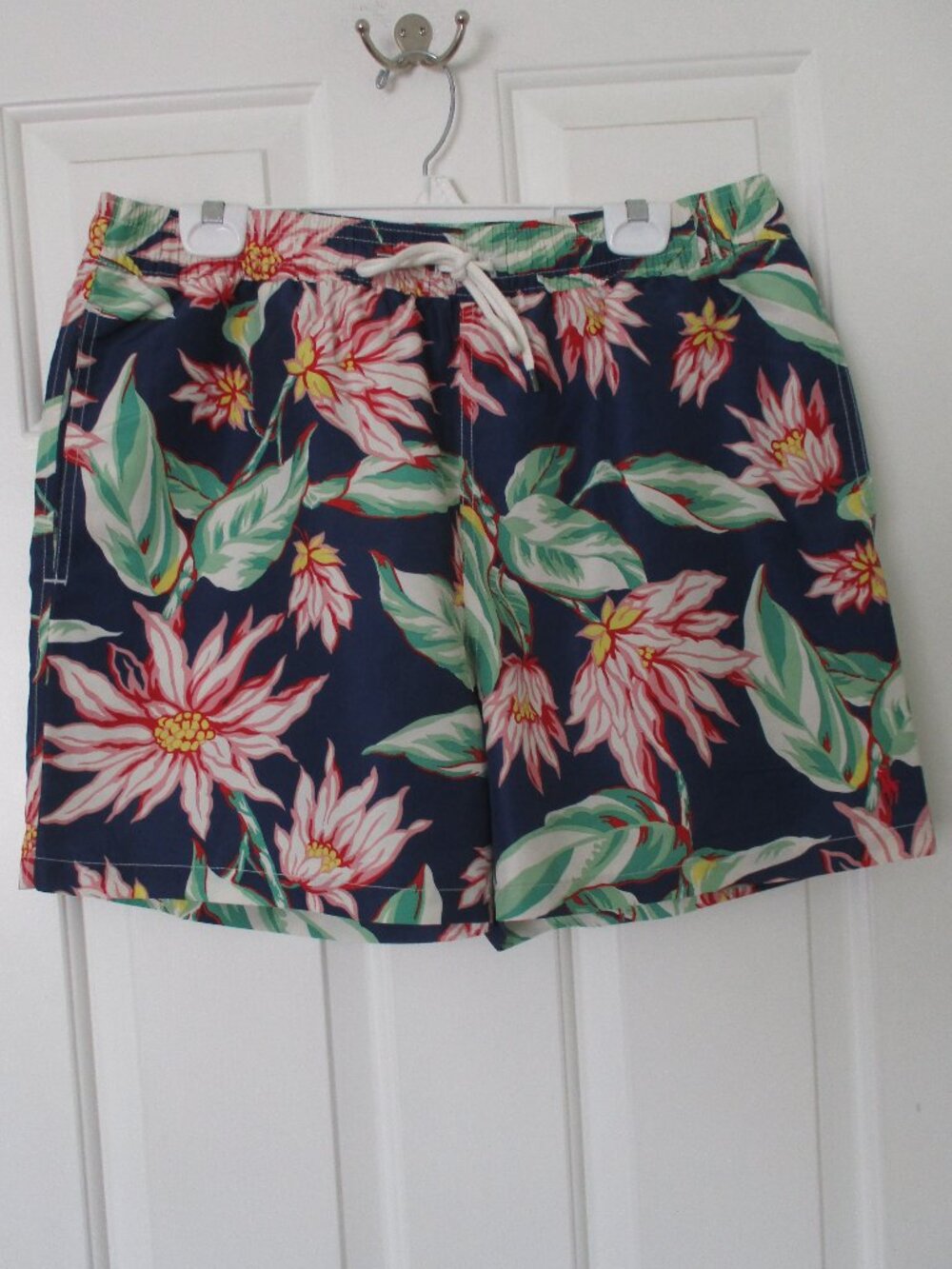 Ralph Lauren Polo Mens Elastic & Drawstring 3-Pocket Floral Swim Trunk- Size 34W
